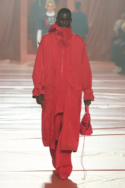 Look 38
